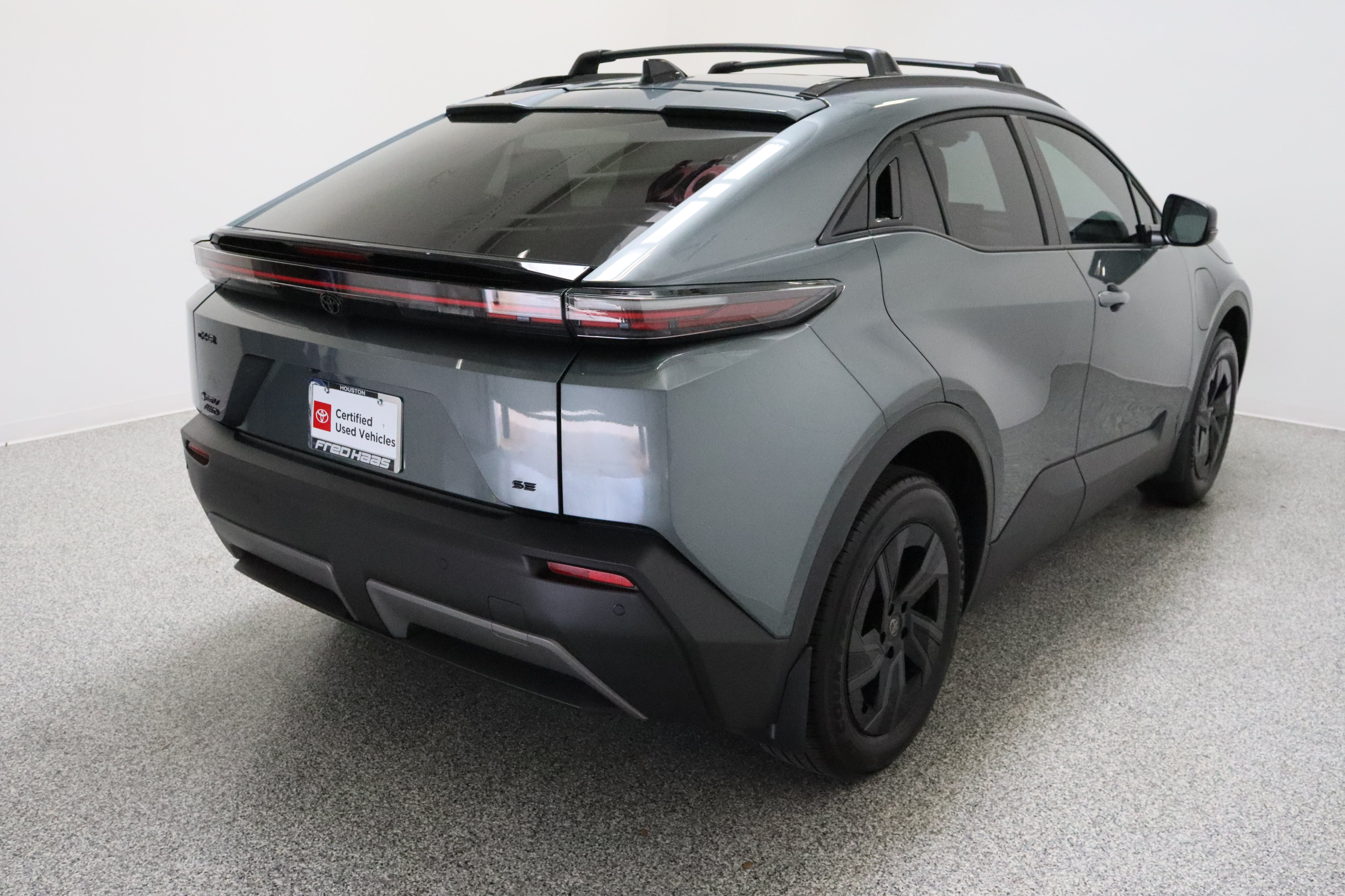 Certified 2026 Toyota C-HR AWD/4WD image 7