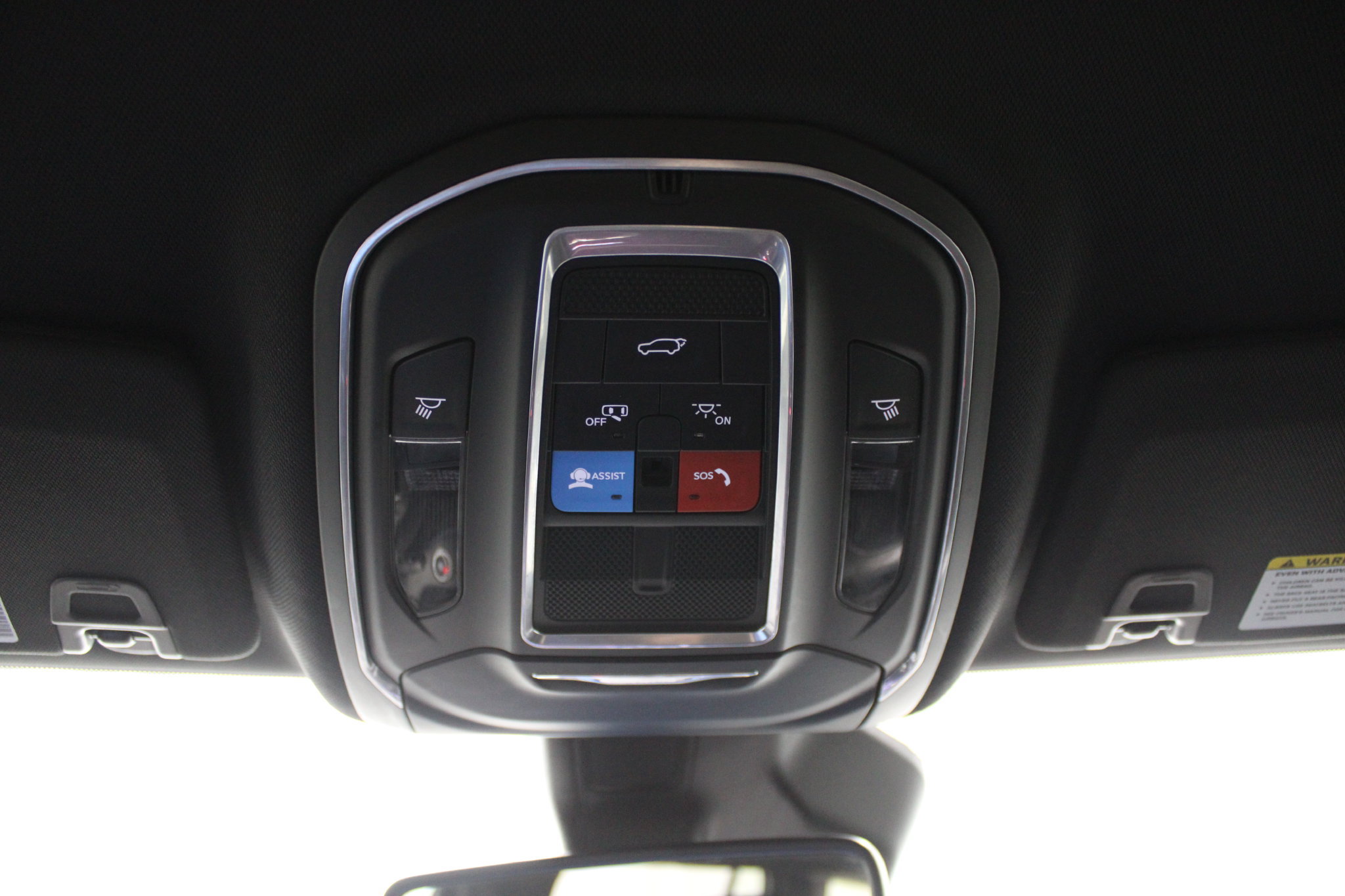 Used 2023 Jeep Grand Cherokee L Laredo AWD/4WD image 37