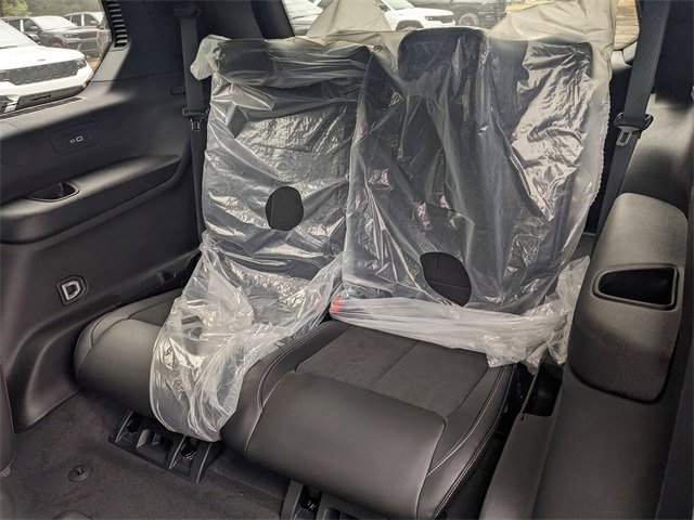 New 2025 Jeep Grand Cherokee L Altitude image 11