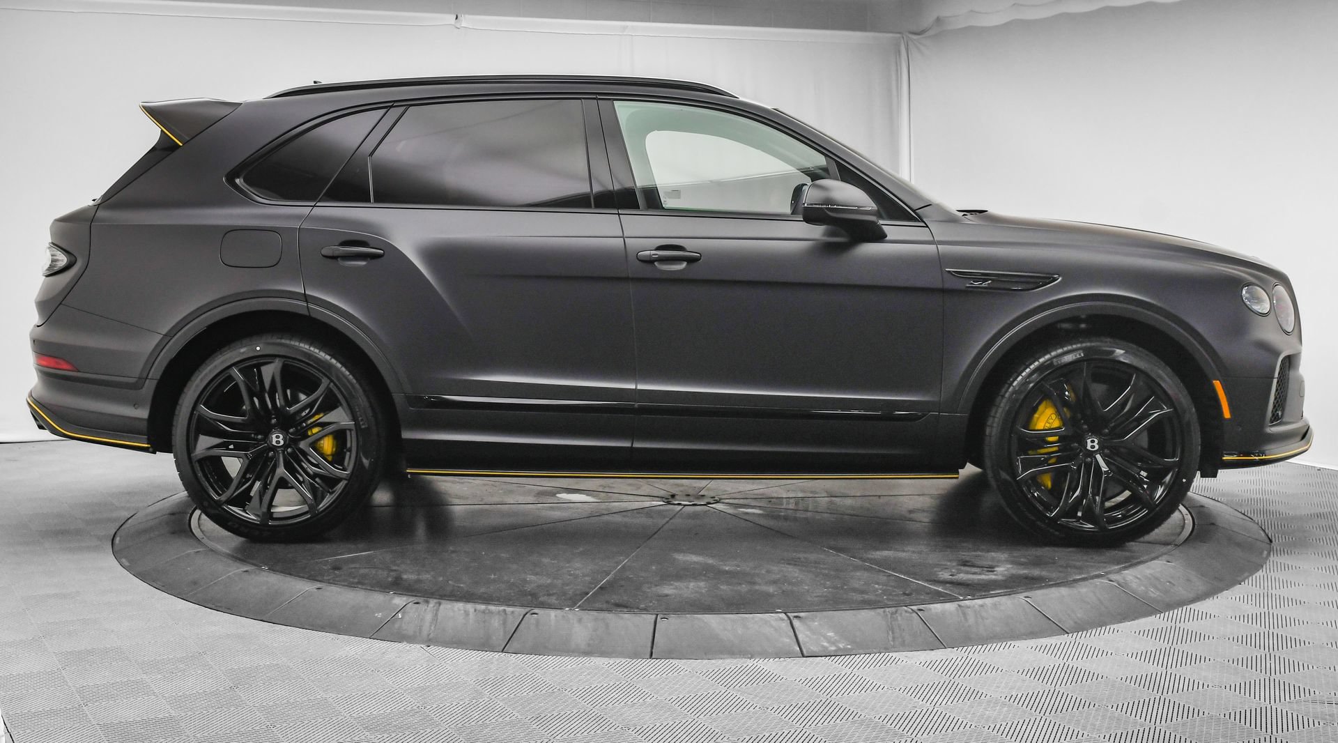 New 2026 Bentley Bentayga Speed AWD/4WD image 5