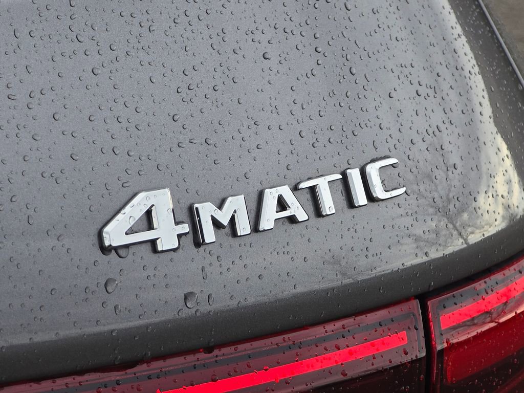 New 2026 Mercedes-Benz GLB 250 4MATIC image 5