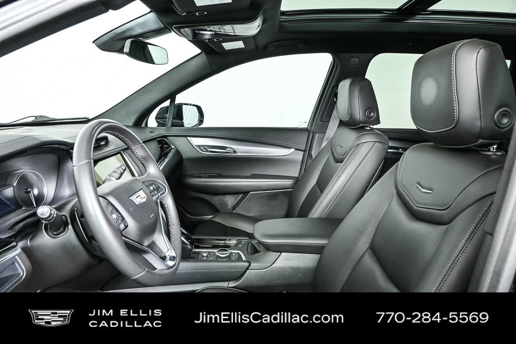 Certified 2023 Cadillac XT6 Luxury image 5