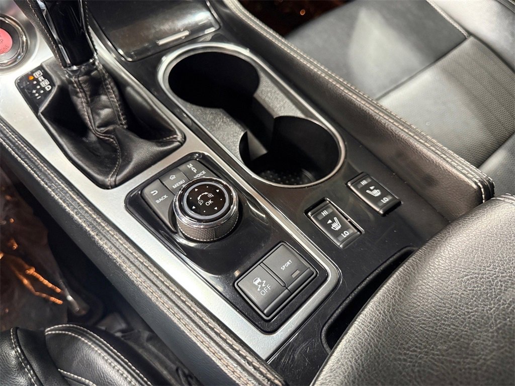 Used 2023 Nissan Maxima SL image 34