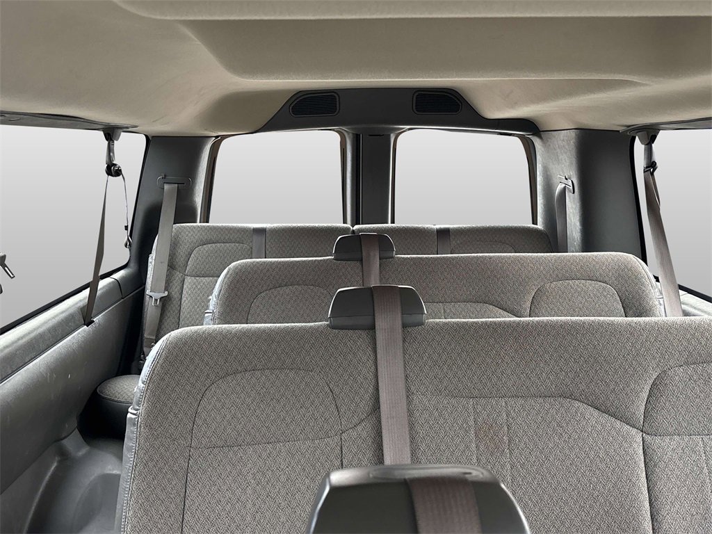 Used 2022 Chevrolet Express 3500 LT w/ LT Preferred Equipment Group image 30