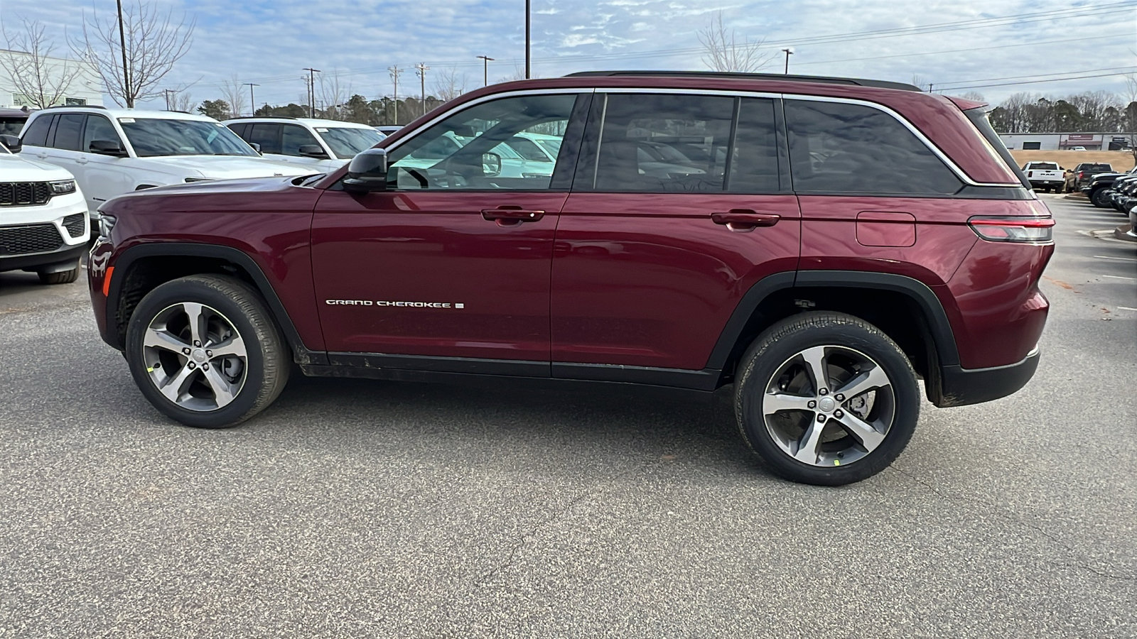 New 2026 Jeep Grand Cherokee Limited image 11