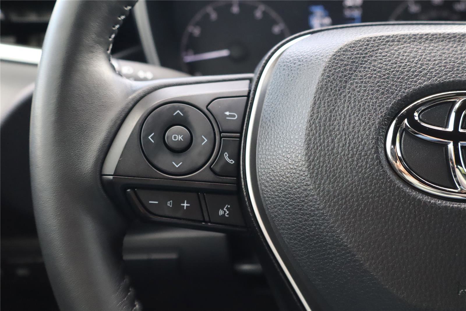 Used 2024 Toyota Corolla SE FWD image 16