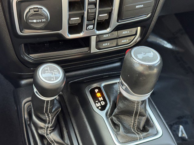 Certified 2022 Jeep Wrangler Unlimited Sahara w/ Cold Weather Group image 16