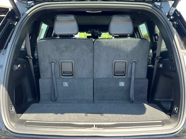 New 2026 Jeep Grand Cherokee L Limited w/ Luxury Tech Group II AWD/4WD image 36