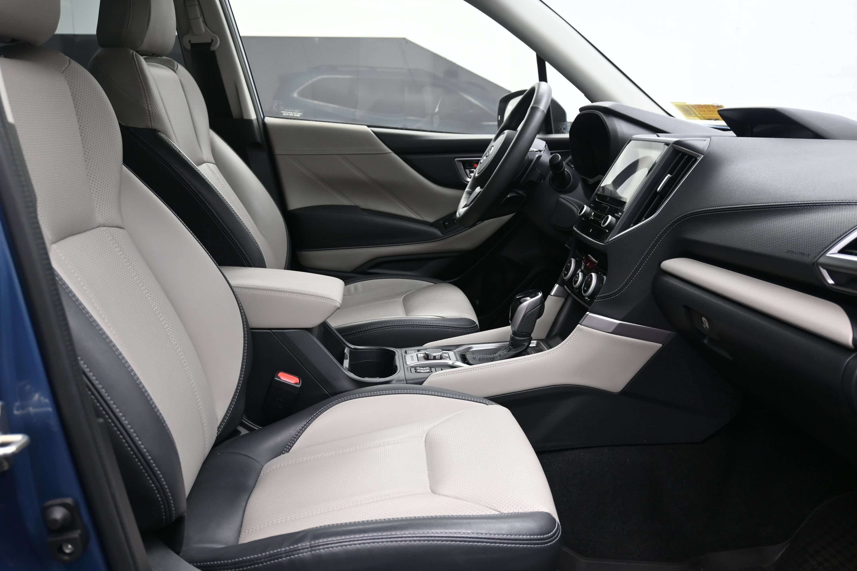 Used 2022 Subaru Forester Limited AWD/4WD image 21