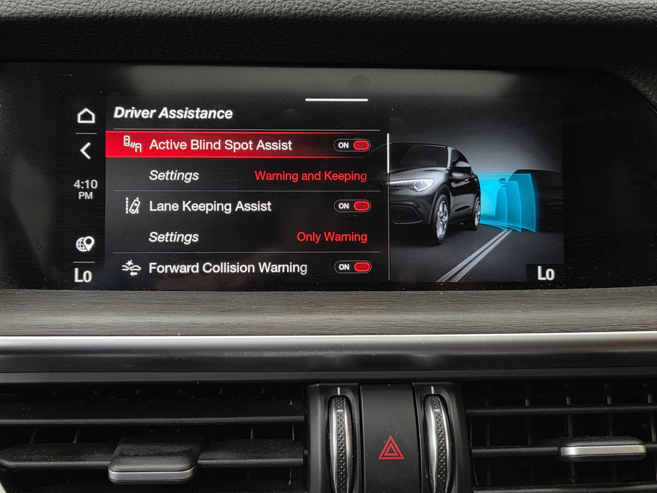 Used 2022 Alfa Romeo Stelvio Ti w/ Active Assist Plus Package AWD/4WD image 21