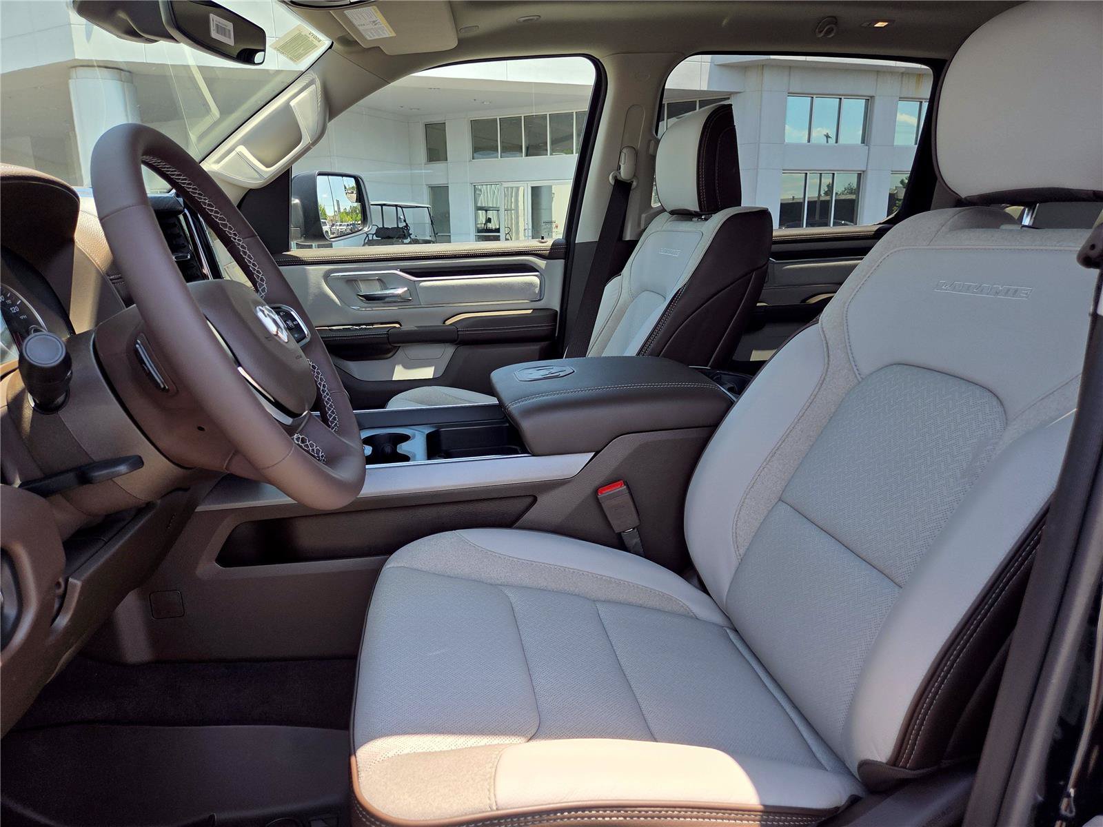 New 2026 RAM 1500 Laramie w/ Laramie Southwest Edition AWD/4WD image 17