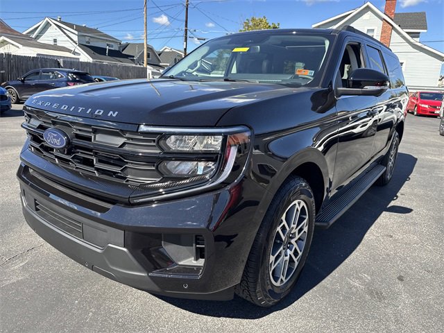 New 2025 Ford Expedition Max Active image 10