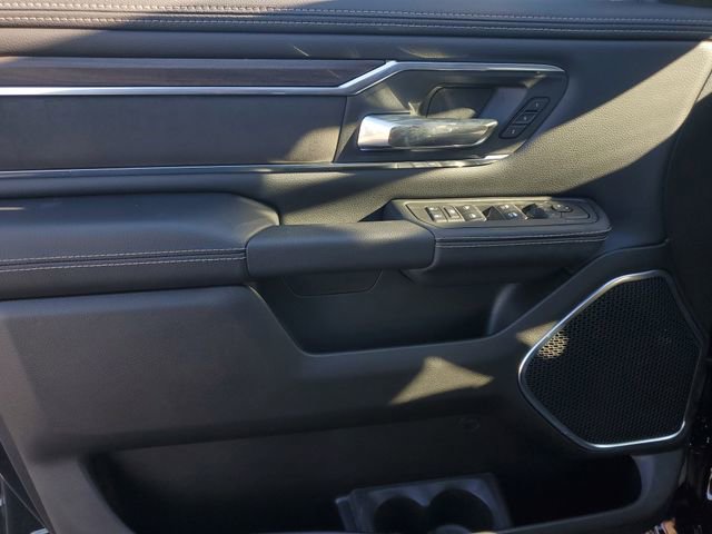 New 2026 RAM 1500 Laramie AWD/4WD image 24
