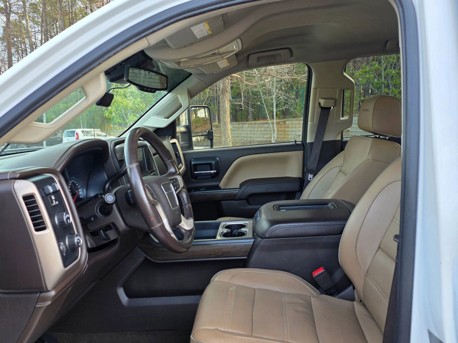 Used 2017 GMC Sierra 3500 Denali w/ Duramax Plus Package AWD/4WD image 12