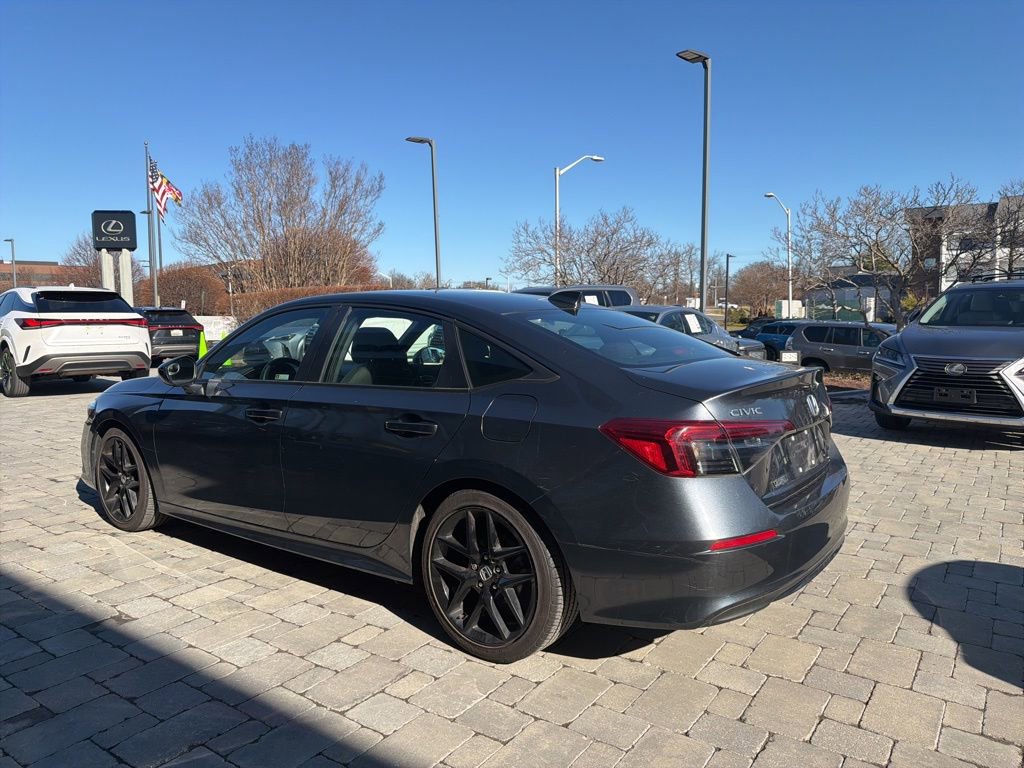 Used 2023 Honda Civic Sport image 10