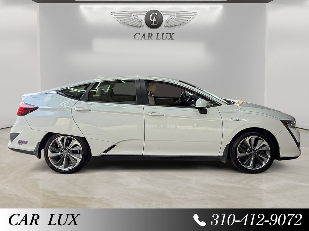Used 2018 Honda Clarity Plug-In Hybrid image 6