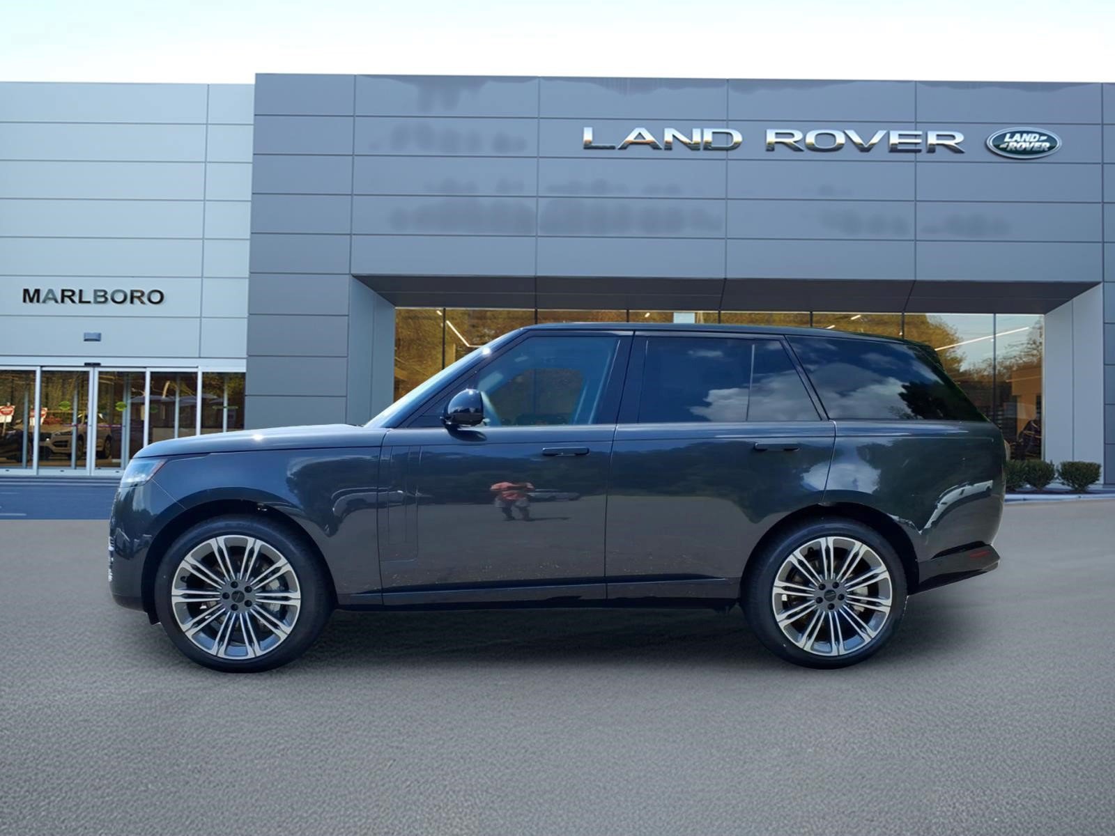 New 2026 Land Rover Range Rover SE AWD/4WD image 6