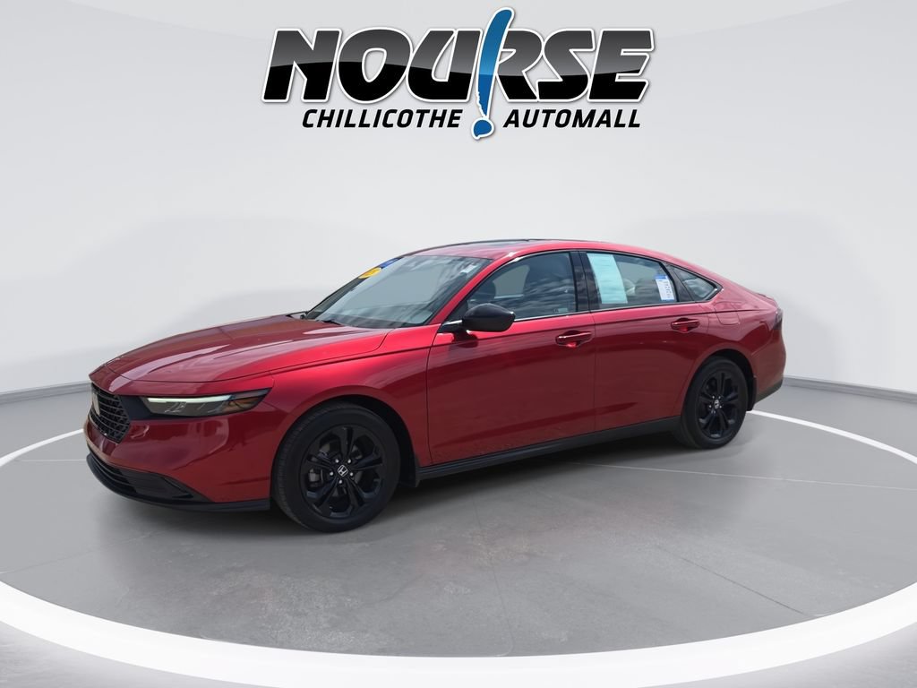 Certified 2025 Honda Accord SE image 4