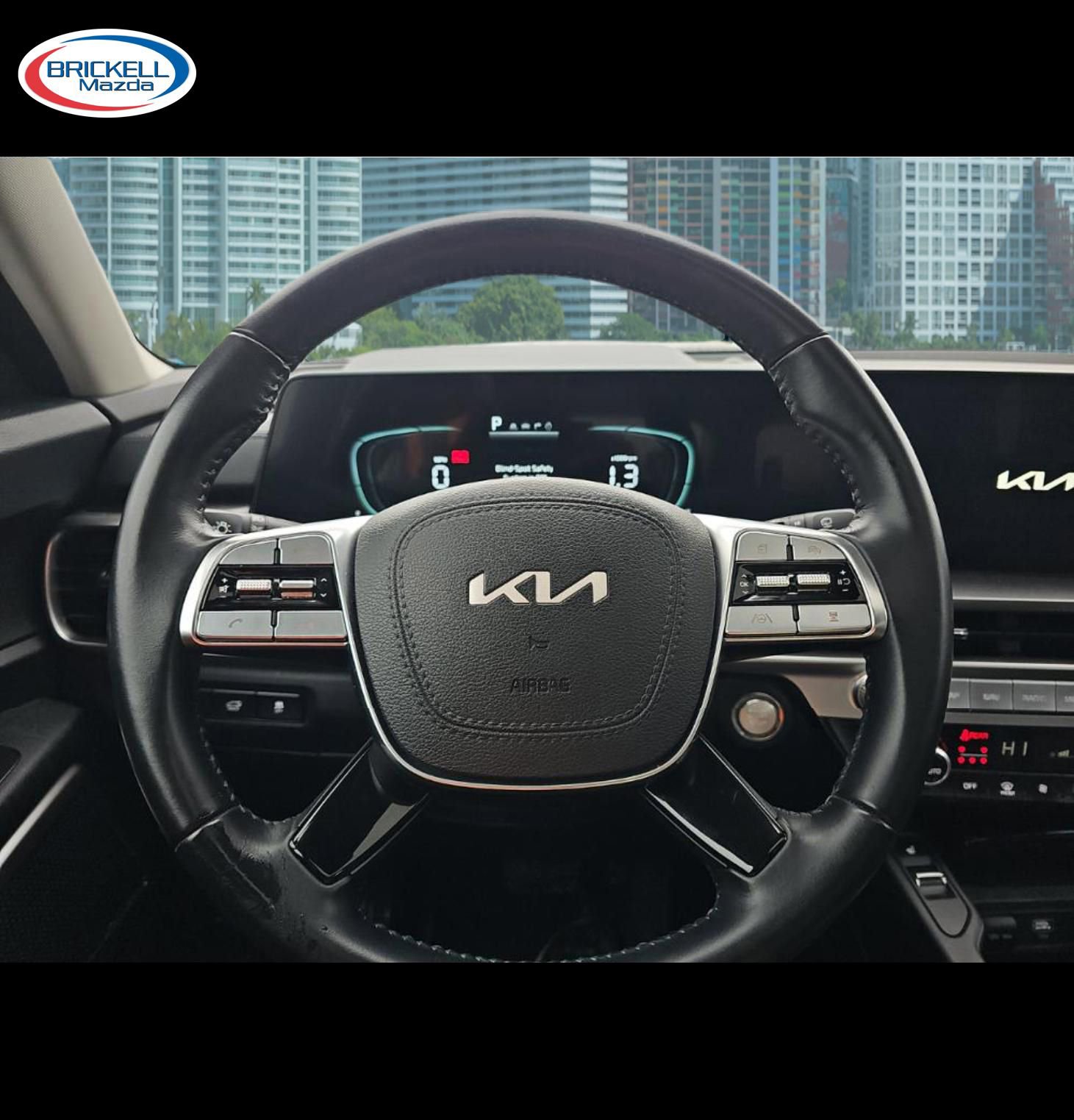 Used 2025 Kia Telluride S FWD image 5
