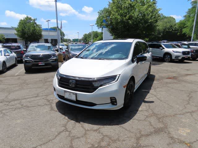 Used 2023 Honda Odyssey Sport image 1