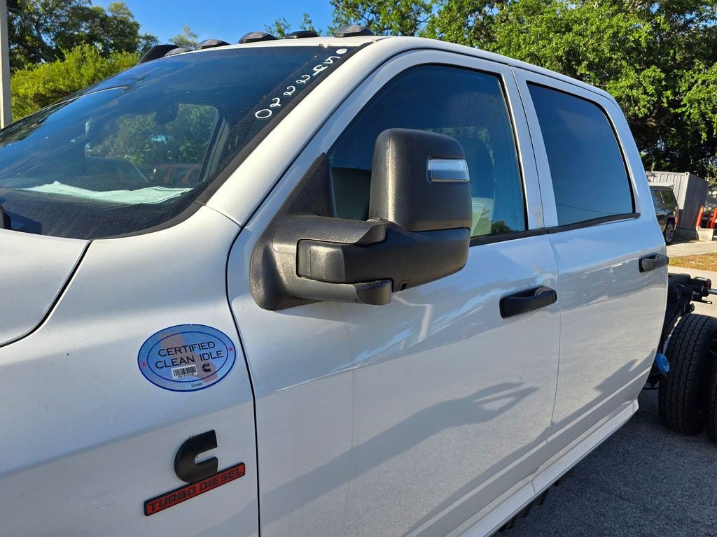 New 2025 RAM 5500 Tradesman AWD/4WD image 12