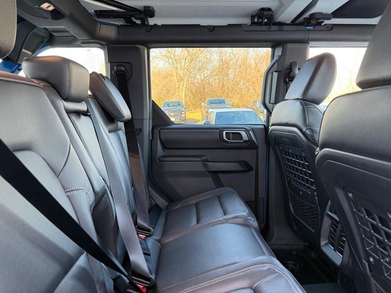 New 2025 Ford Bronco Badlands w/ Sasquatch Package image 6