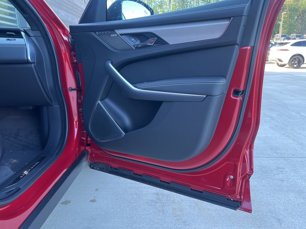 New 2025 Jaguar F-PACE R-Dynamic S image 14