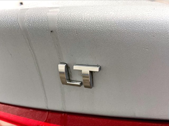 Used 2018 Chevrolet Malibu LT FWD image 13