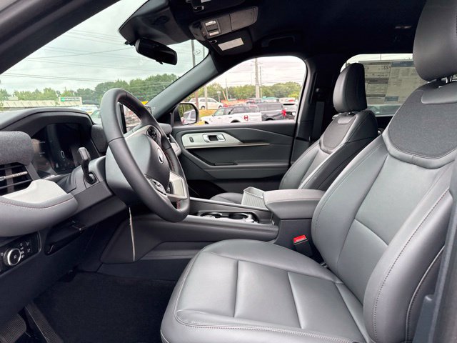 New 2027 Ford Explorer Active w/ Active Comfort Package RWD image 26