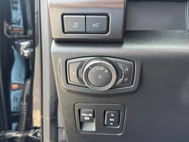 Used 2019 Ford Expedition Limited w/ Driver Assistance Package AWD/4WD image 21