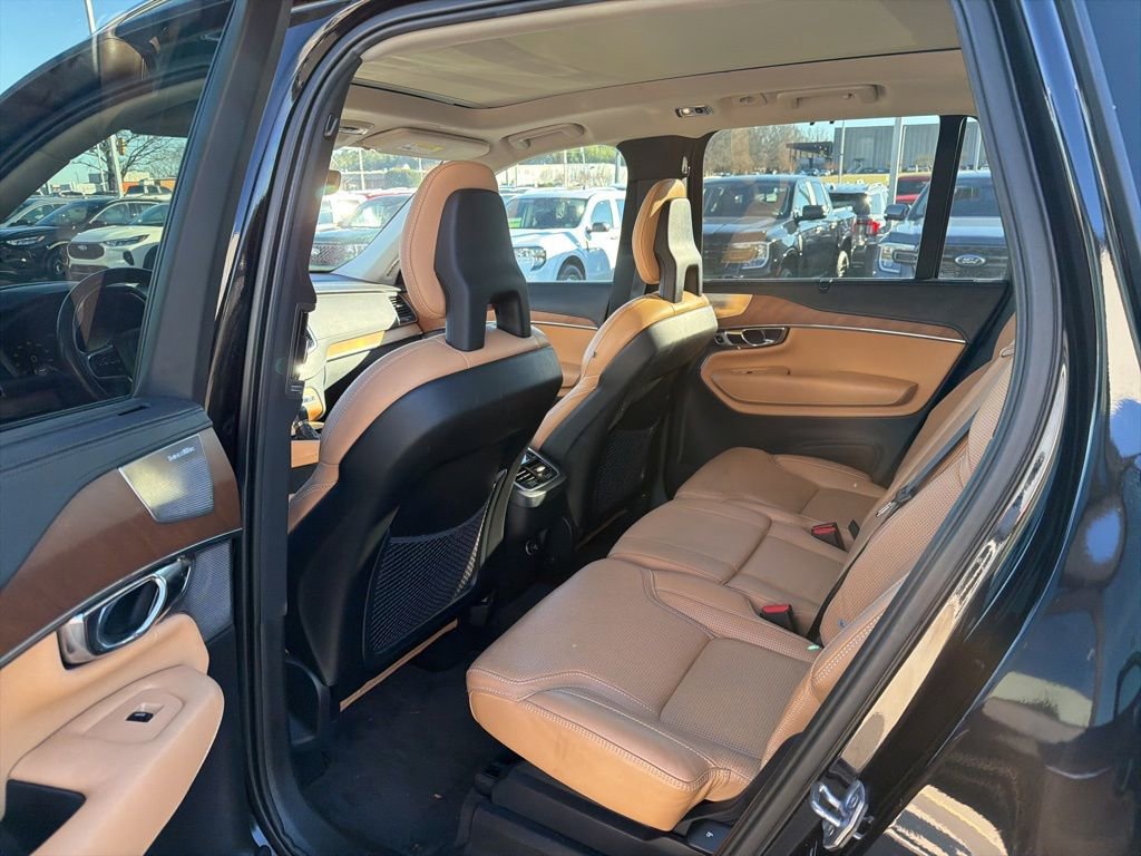 Used 2016 Volvo XC90 T6 Inscription image 9