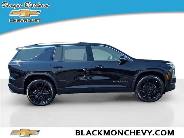 New 2026 Chevrolet Traverse LT w/ LPO, Floor Liner Package image 2