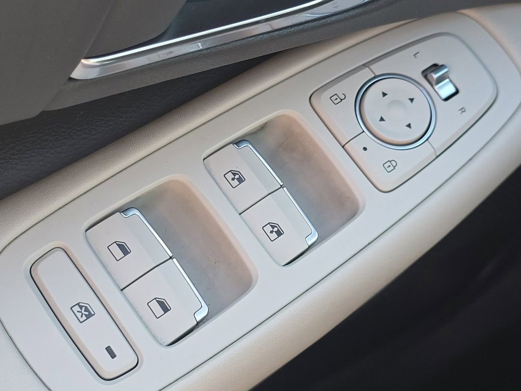 Used 2023 Hyundai Sonata SEL w/ Winter Weather Package image 25