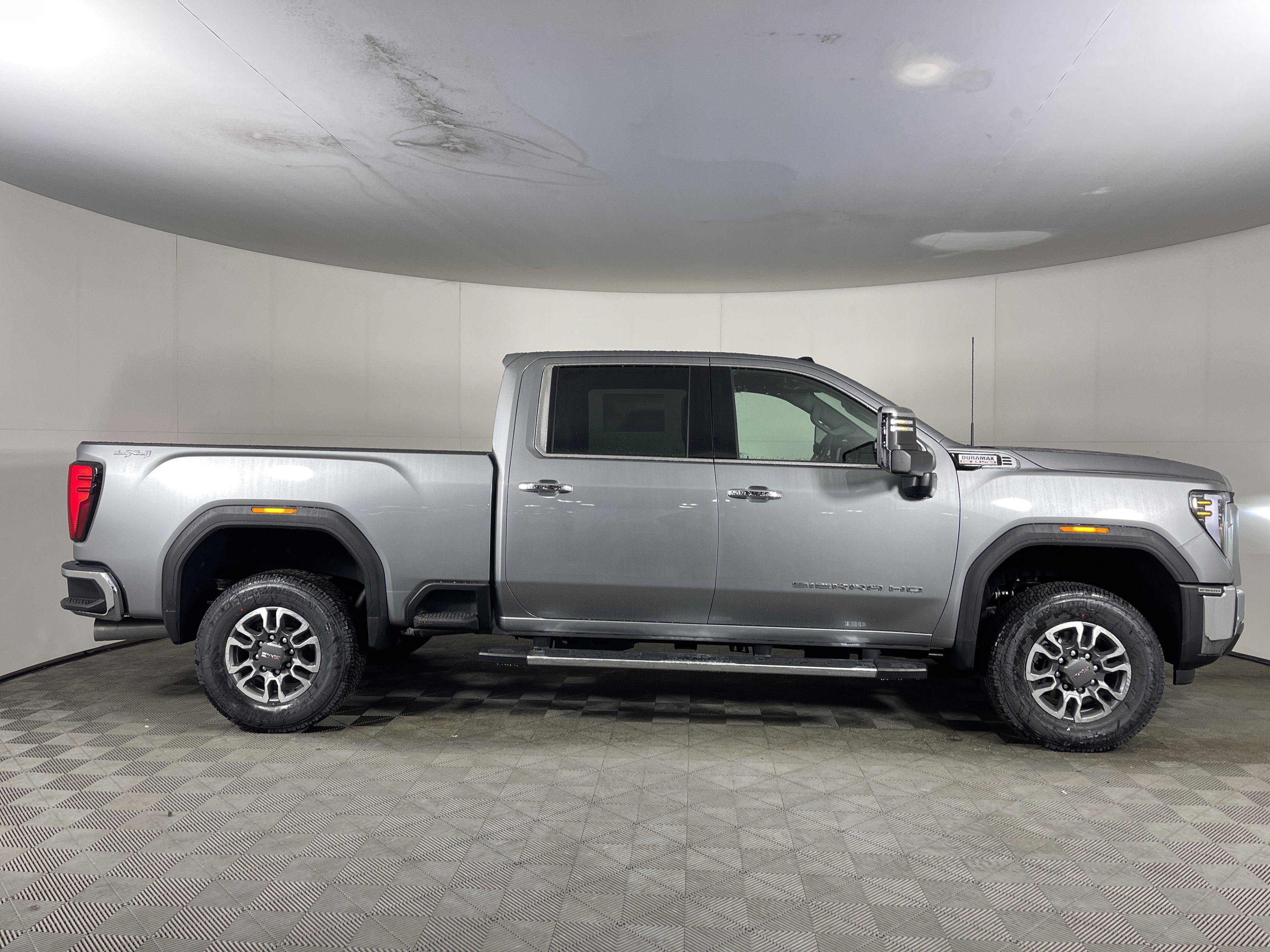 New 2026 GMC Sierra 2500 SLT image 5