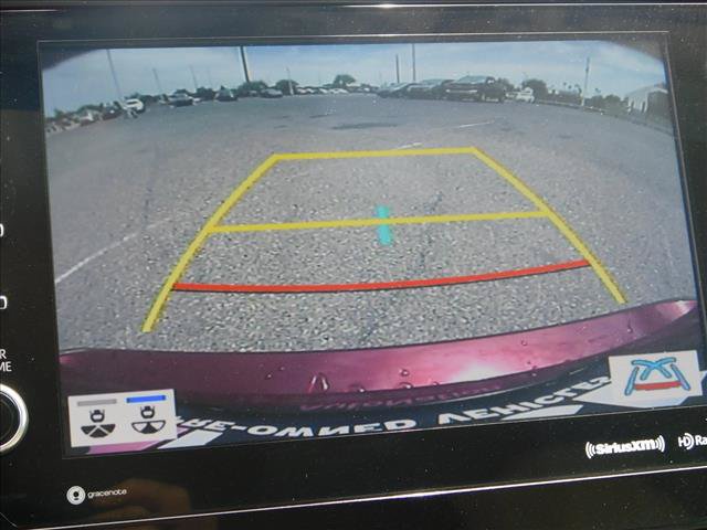Used 2022 Toyota Camry XLE FWD image 20