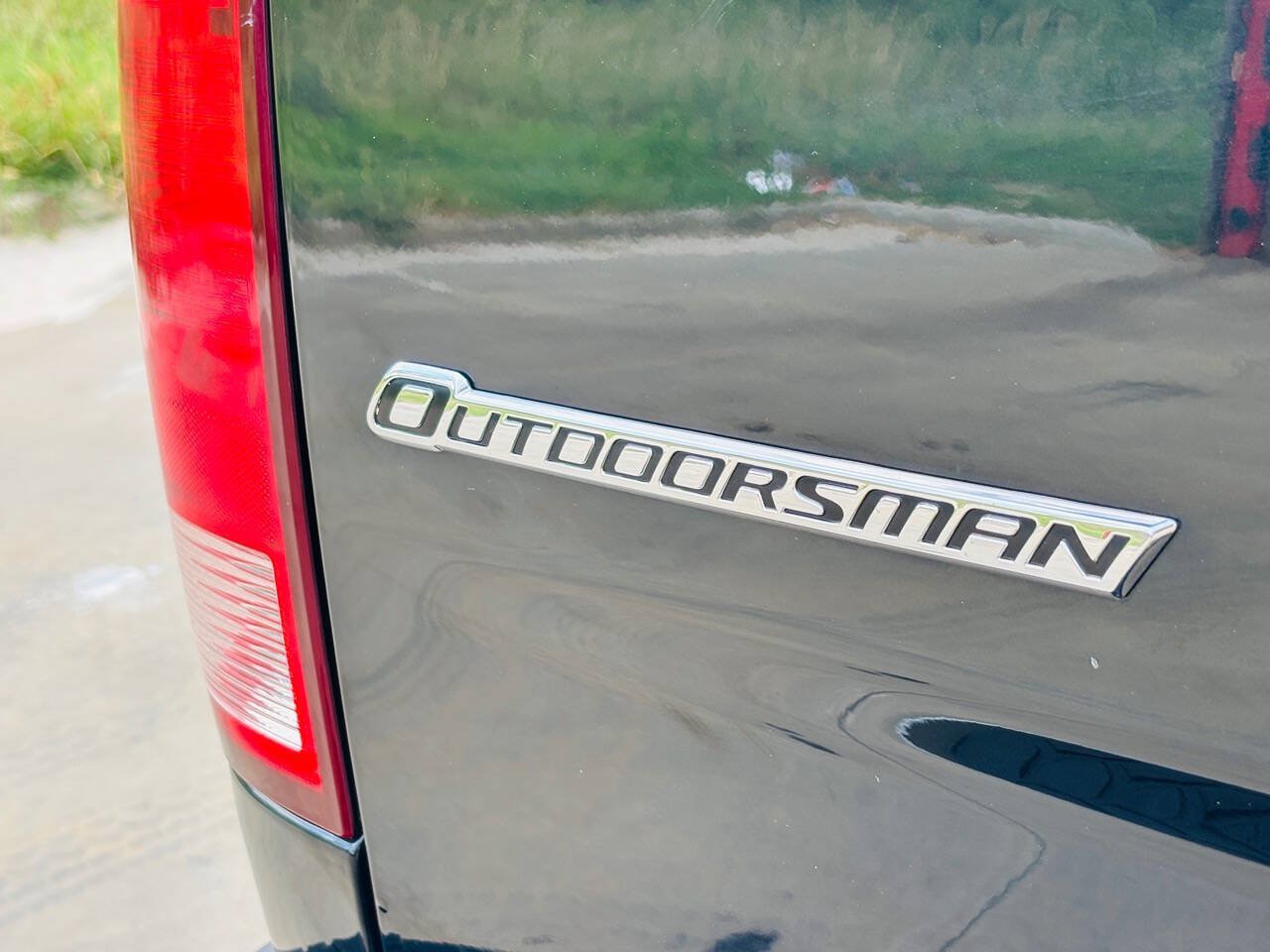 Used 2017 RAM 1500 Outdoorsman AWD/4WD image 46
