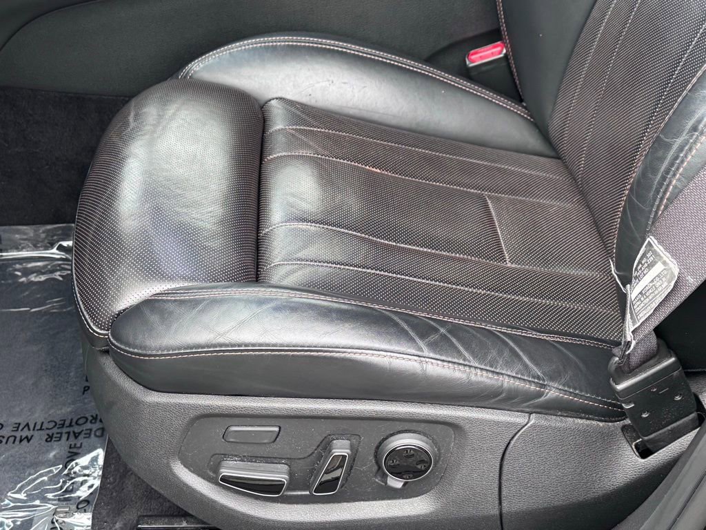 Used 2018 Genesis G80 3.3T Sport image 12