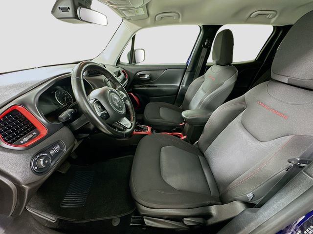 Used 2016 Jeep Renegade Trailhawk image 18