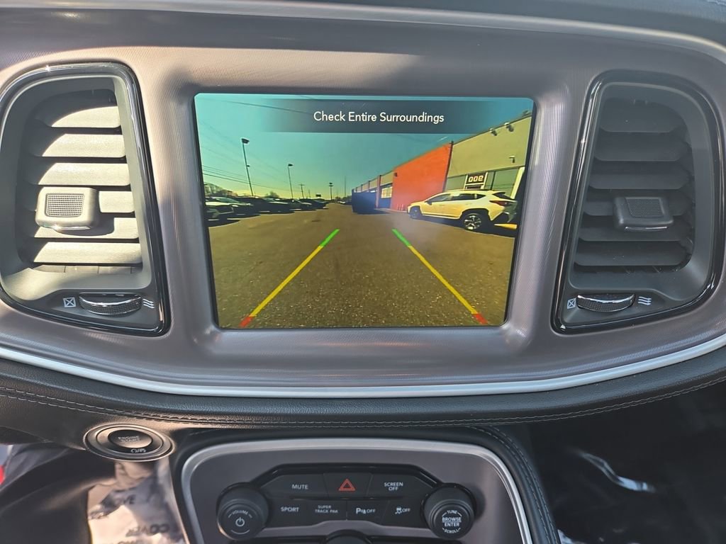 Used 2022 Dodge Challenger R/T w/ Plus Package image 19