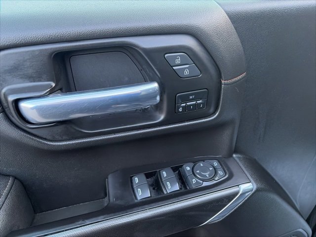 Used 2022 GMC Sierra 1500 AT4 w/ AT4 Premium Package image 13