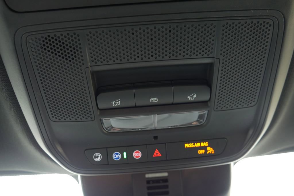 New 2026 Chevrolet Traverse LT image 20