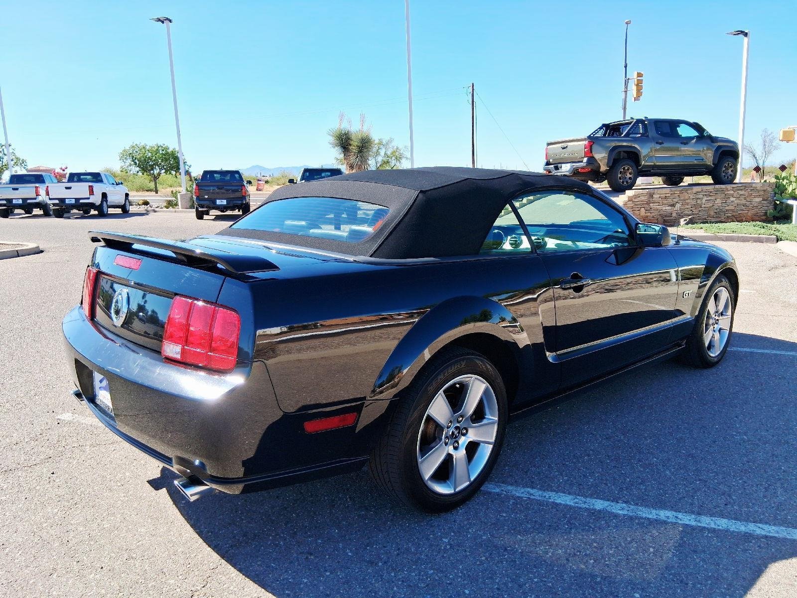 Used 2007 Ford Mustang GT RWD image 13