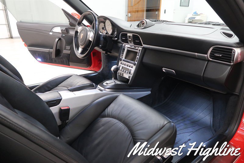 Used 2007 Porsche 911 Turbo AWD/4WD image 39