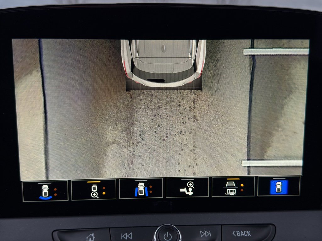 Certified 2023 Chevrolet Blazer RS w/ Driver Confidence II Package image 38