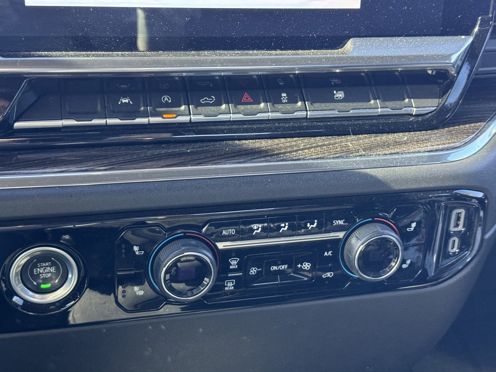 Used 2024 Chevrolet Silverado 1500 RST w/ LPO, Liner Protection Package image 18