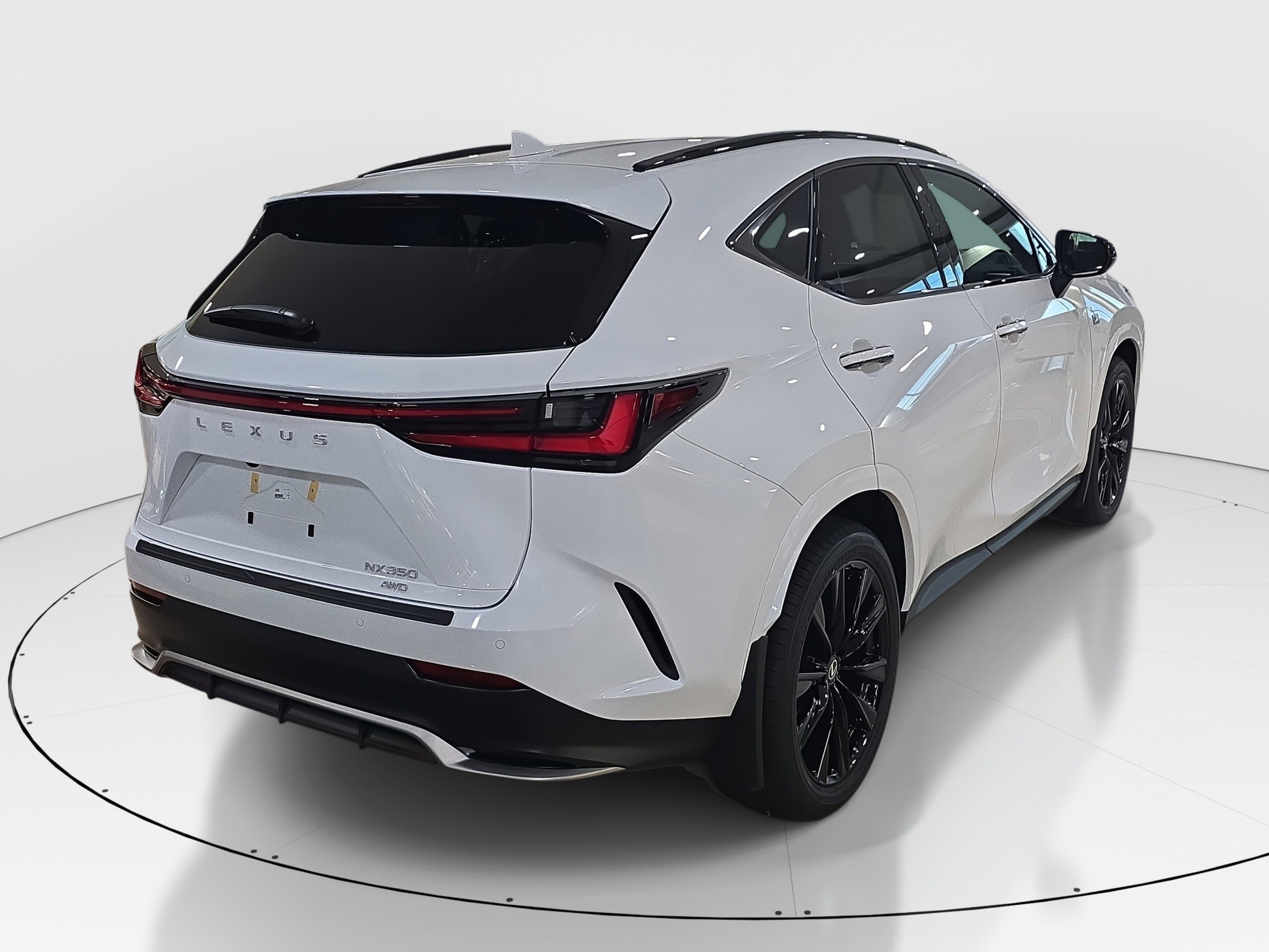 New 2026 Lexus NX 350 F Sport AWD/4WD image 4