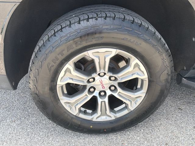 Used 2023 GMC Yukon SLE AWD/4WD image 45
