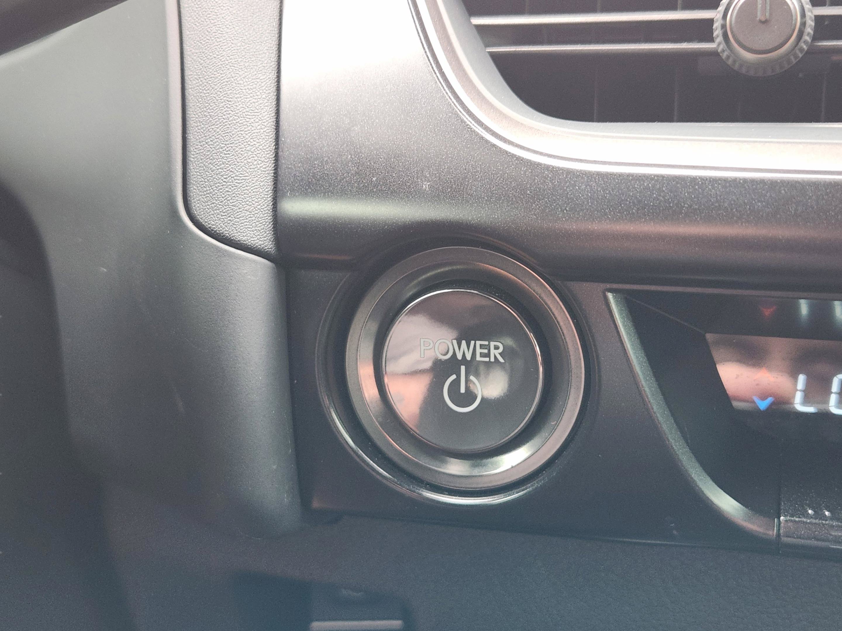 Used 2025 Lexus UX 300h FWD image 11