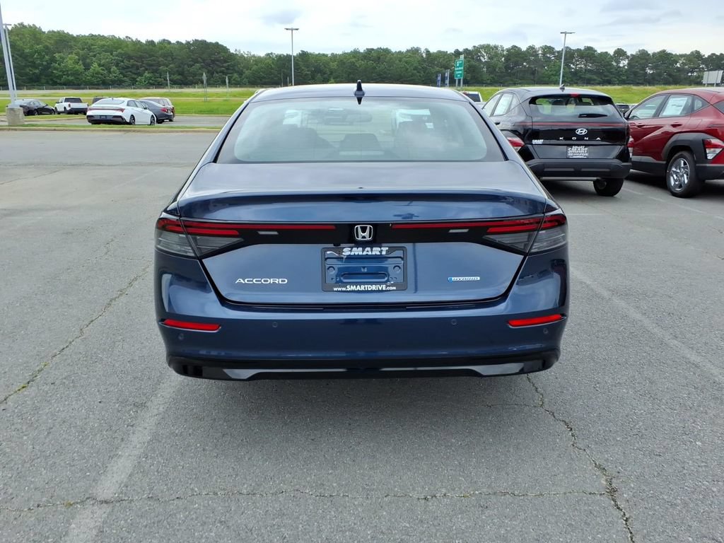 Used 2025 Honda Accord EX-L image 4