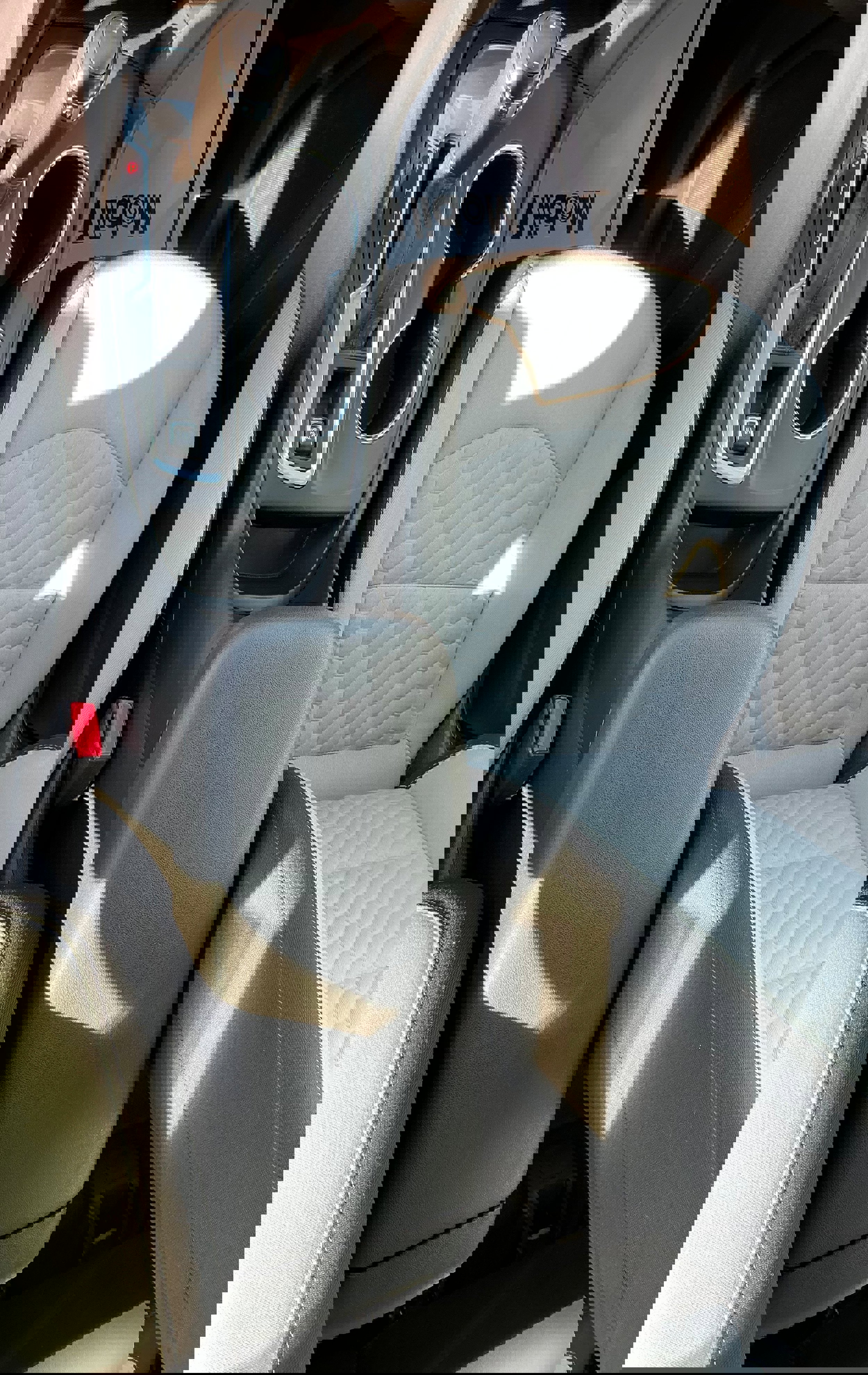 Used 2019 Chevrolet Equinox LS image 10